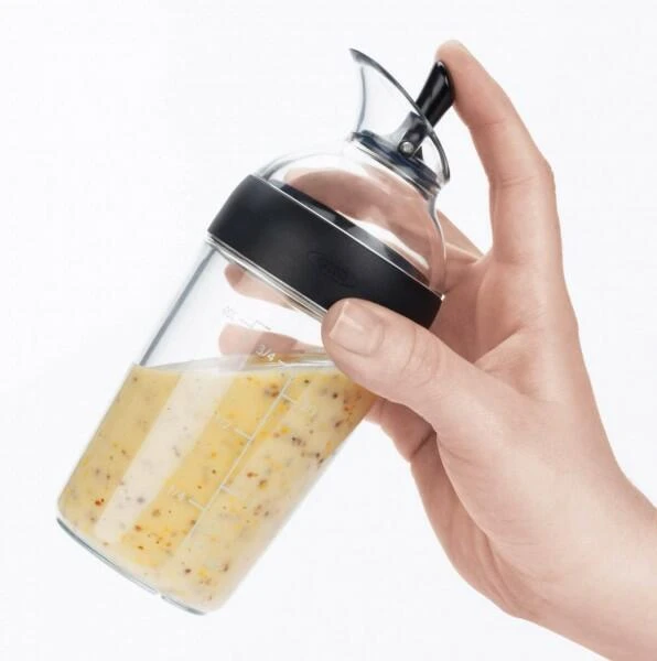 OXO Good Grips Salatshaker In Schwarz - Image 2