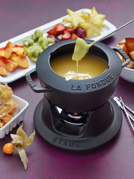 Staub Fondueset Aus Gusseisen In Schwarz 20 Cm / 12,5 Cm / 11,6 Cm / 2,3 L - Image 5