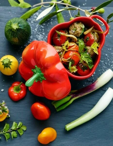 Staub Cocotte Paprika In Orangerot - Image 2